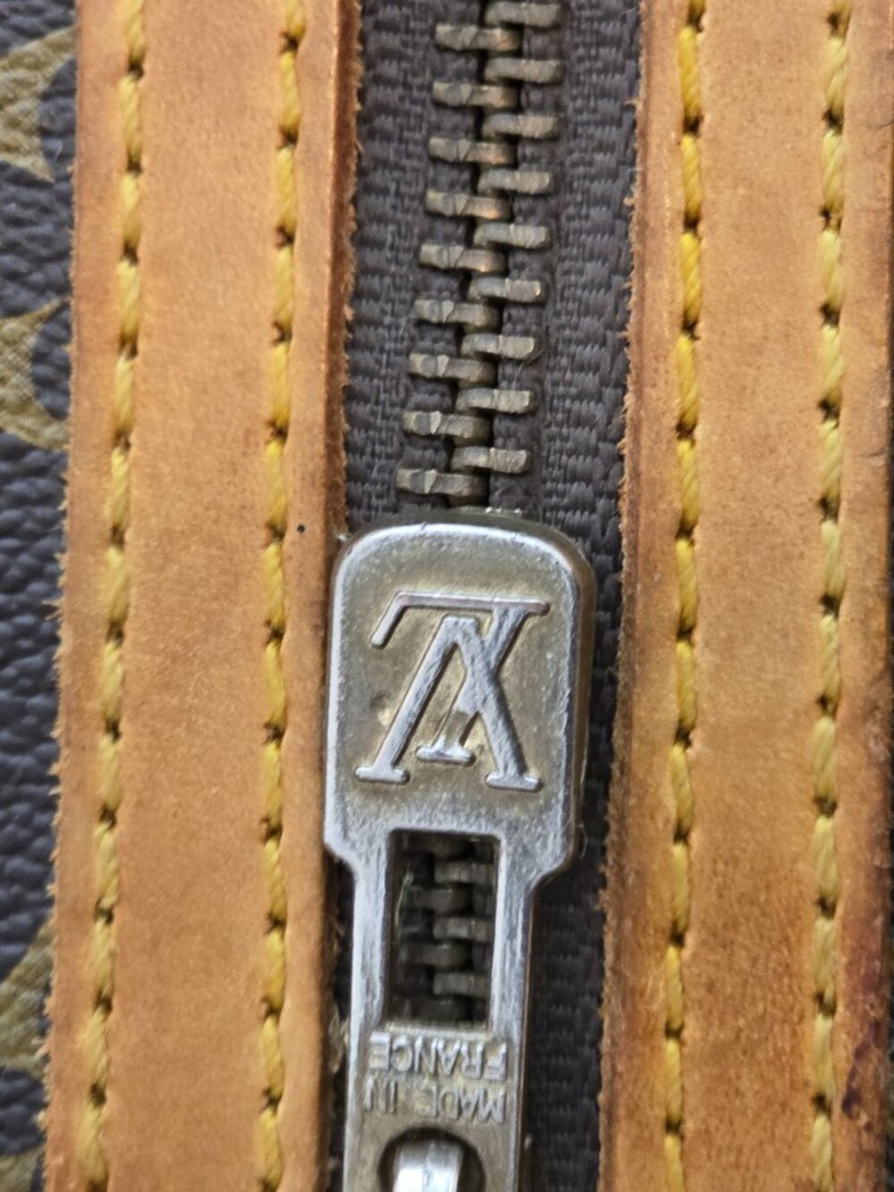 Vintage Louis Vuitton Monogram Canvas Binder - Picture 8 of 8